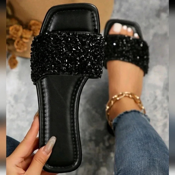 Women's Flat Sandals In Large Sizes, Summer Beach Slippers With Rhinestone Decor - Picture 1 of 8